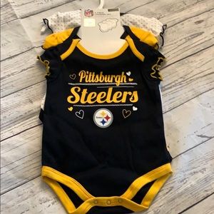 NWT Pittsburgh Steelers Onesies🌸